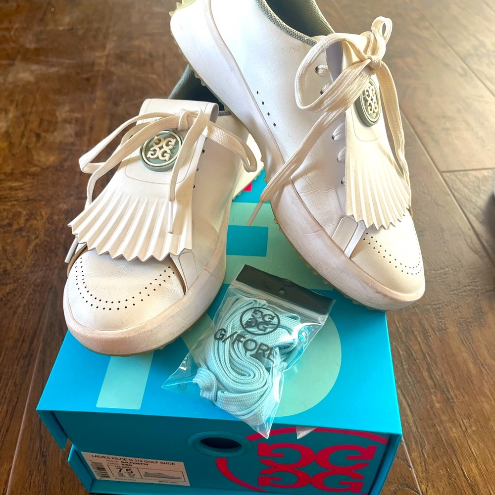 G/FORE golf shoes used blue and white